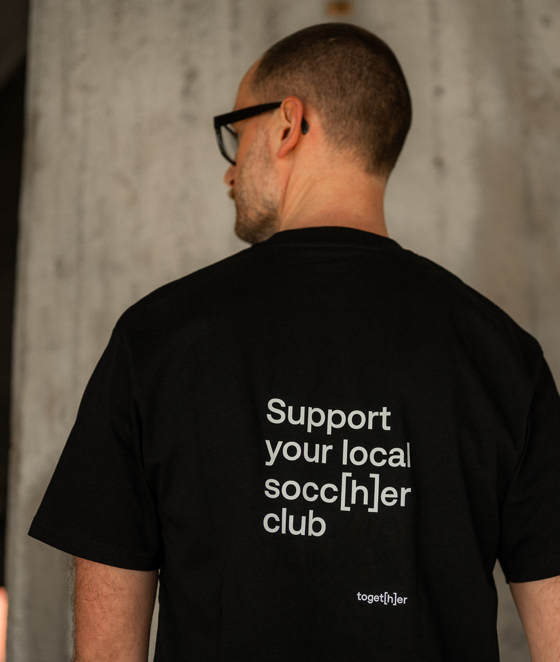socc[h]er – T-Shirt black