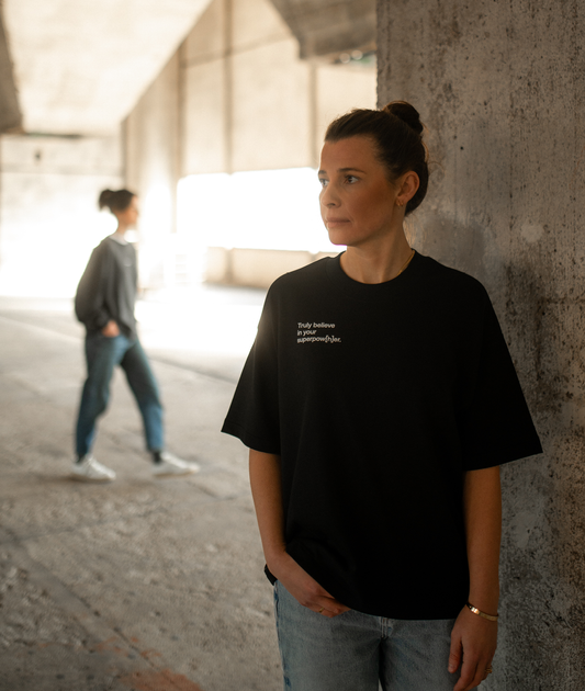 Superpow[h]er – T-Shirt black